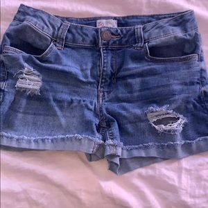 Girls sz 14 distressed denim jean shorts